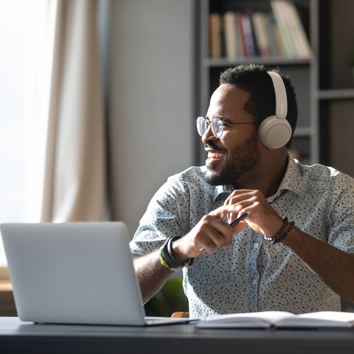 Sony WH-CH520 Wireless Headphones image 4